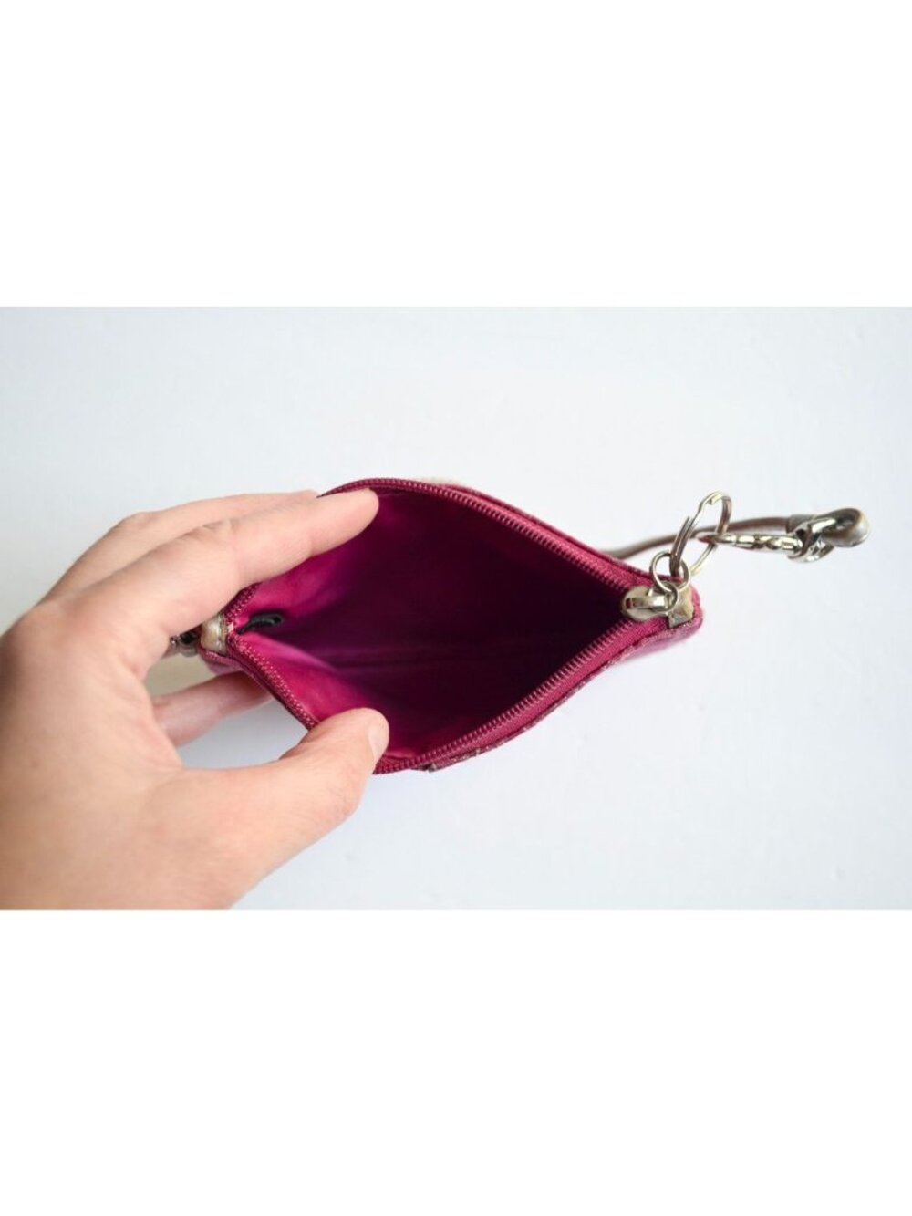 Coach Pink Signature Logo Metallic Wristlet w/ Hangtag Lurex Raspberry - Picture 7 of 7